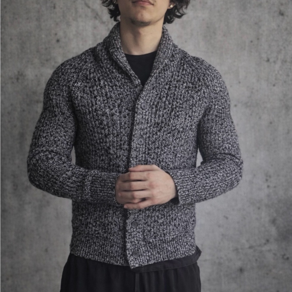 Men’s Shawl Collar Knit Cardigan Sweater Gray Marled Button М Banana Republic